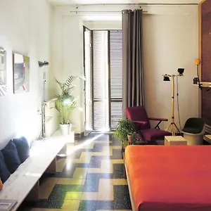 Design Double View Flat Milano
